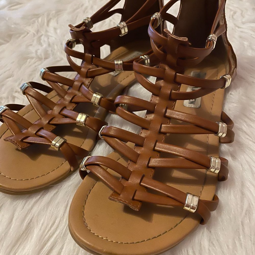 Sandals - Picture 3 of 7